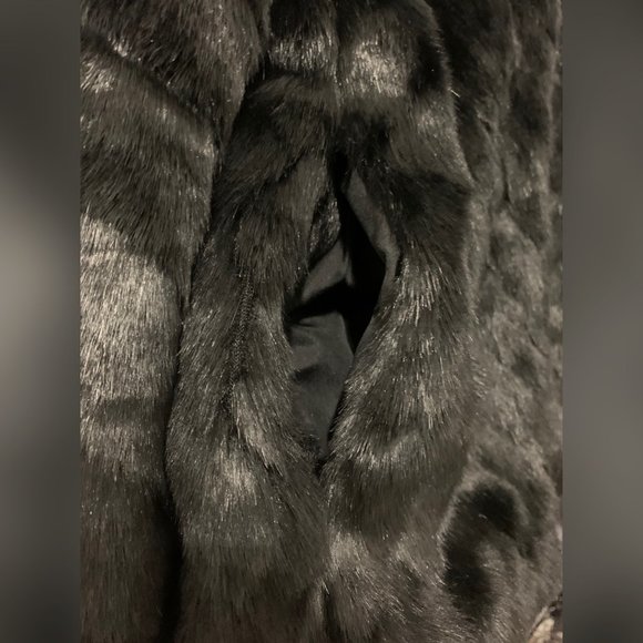 H&M Black Faux Fur Jacket - Picture 6 of 10